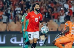 开云体育中国-丹麦碾压瑞典，萨拉赫扛起全队