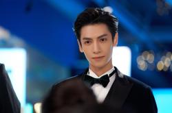 开云体育中国-当喀麦隆的星空照亮北美球场，2026世界杯之夜，西亚卡姆的封神时刻