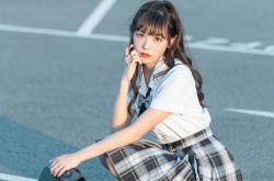 开云体育登录-北欧冰盾逆袭日耳曼战车，德里赫特单骑主宰，瑞典战术完胜德国