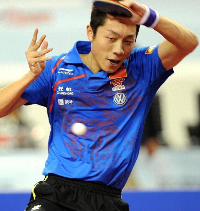 瑞典乒乓球队逆转英国乒乓球队，许昕绝境逆转