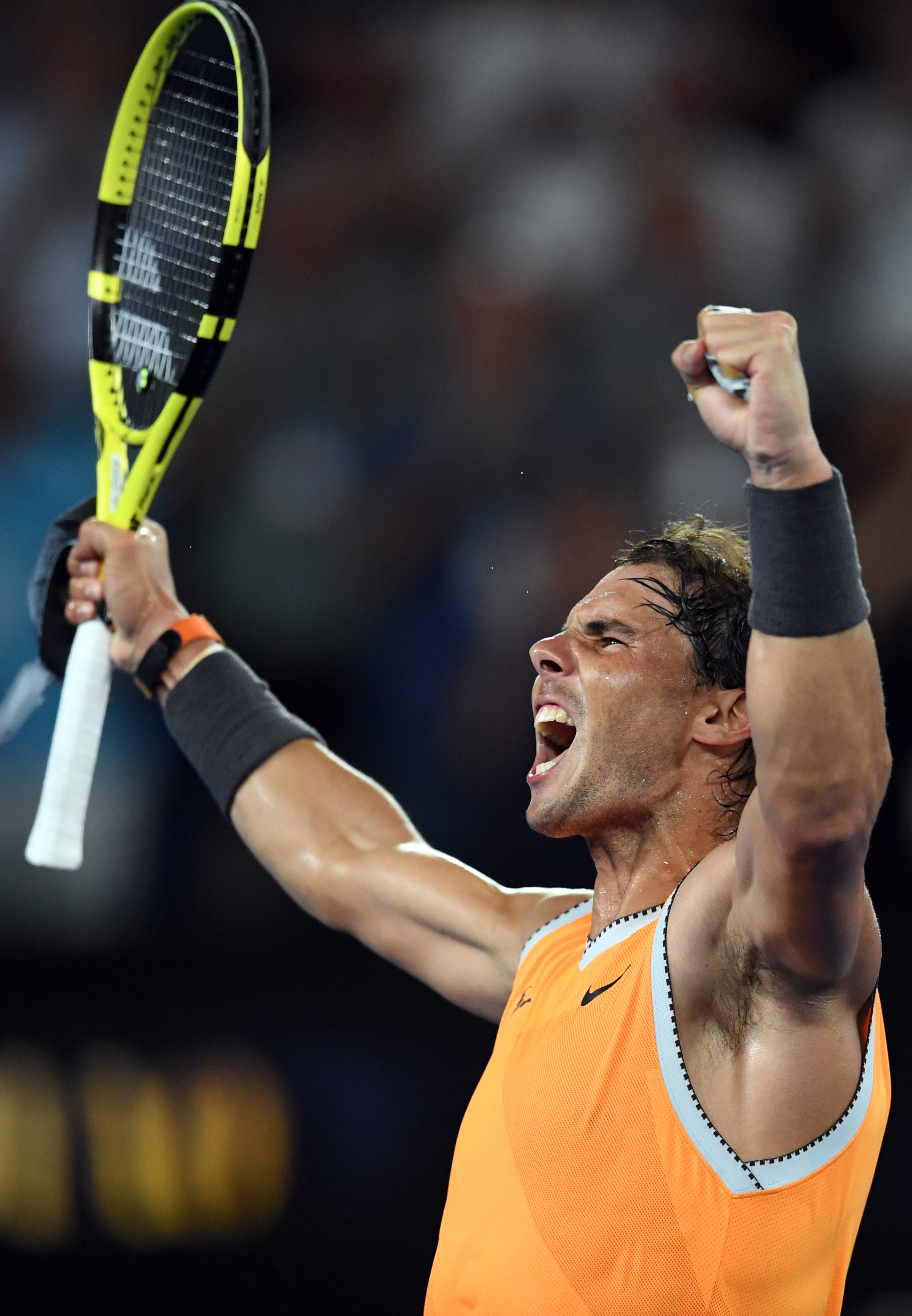 世界网球队绝杀澳大利亚网球队，纳达尔关键制胜