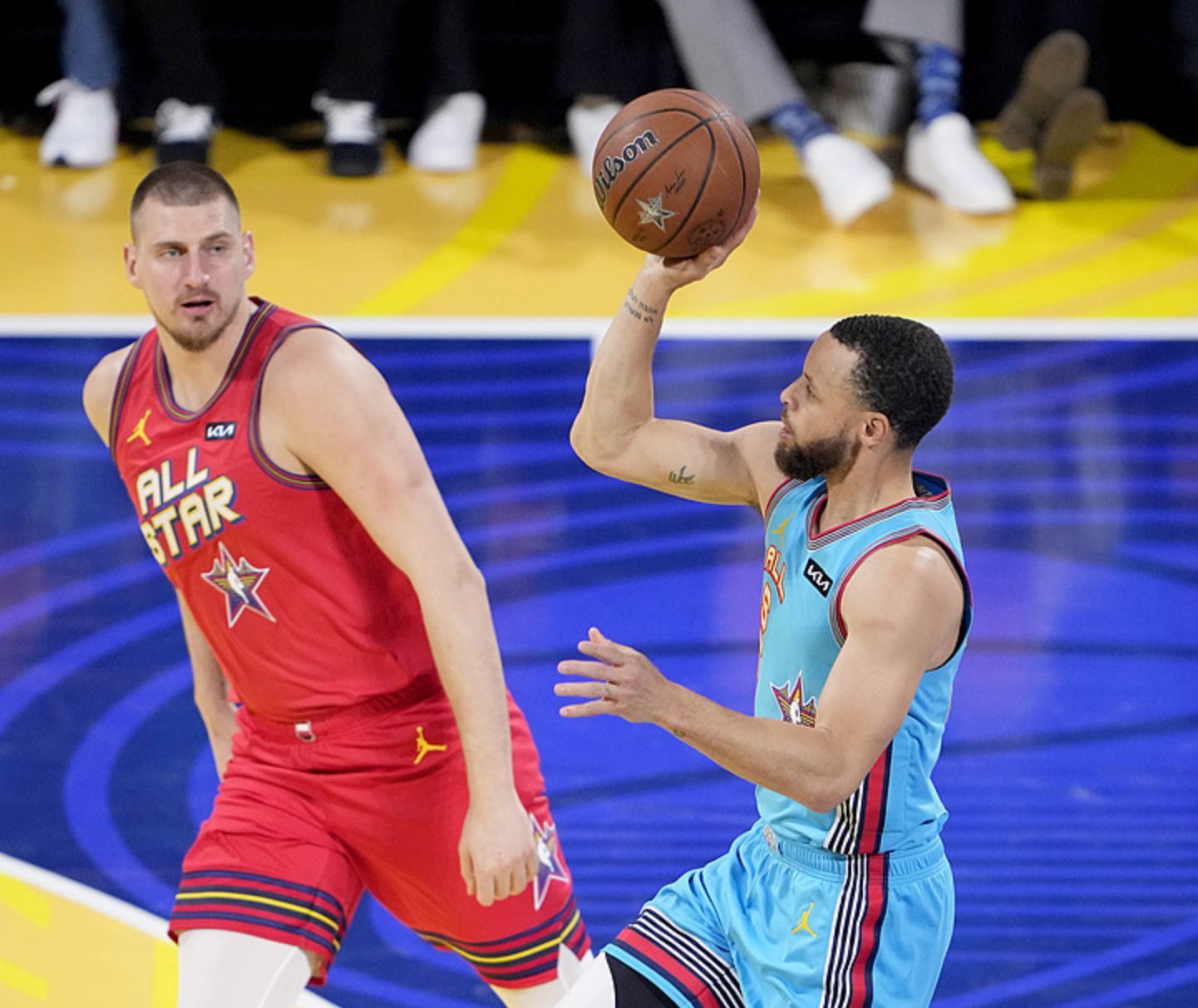 阿根廷男篮力克尼克斯，布拉德利统治全场