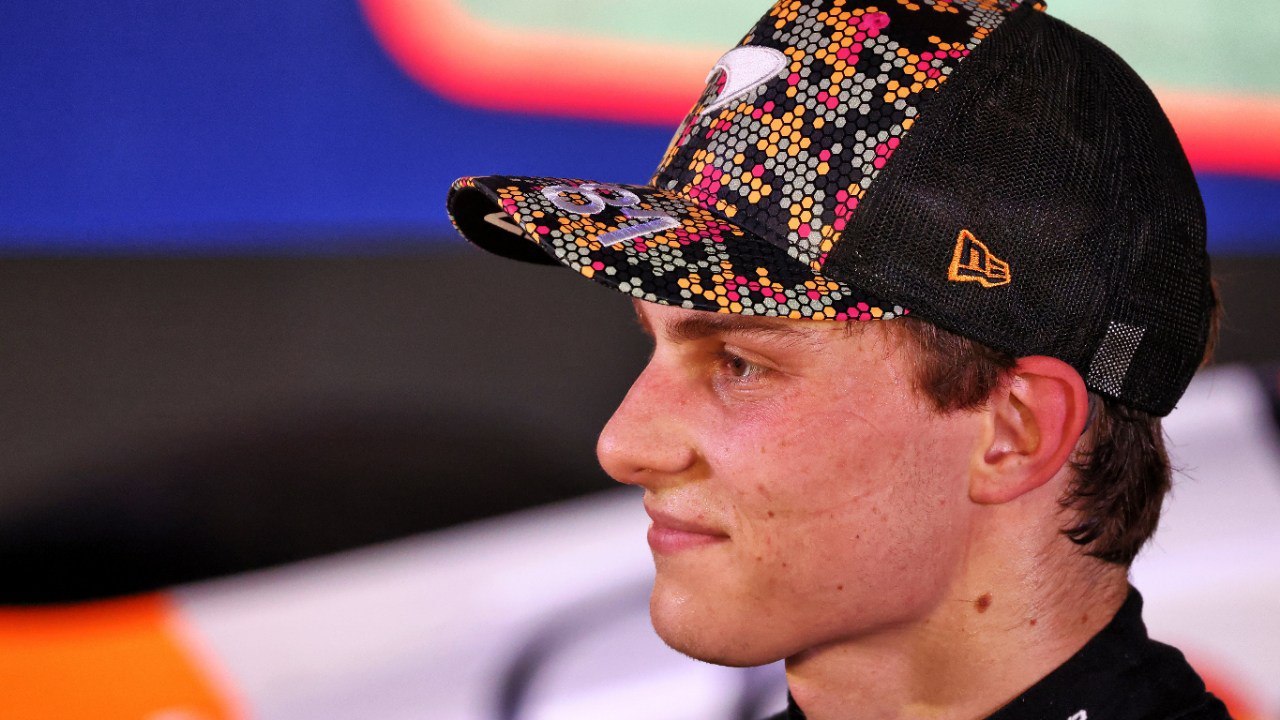 红牛二队轻取红牛车队，皮亚斯特里扛起全队