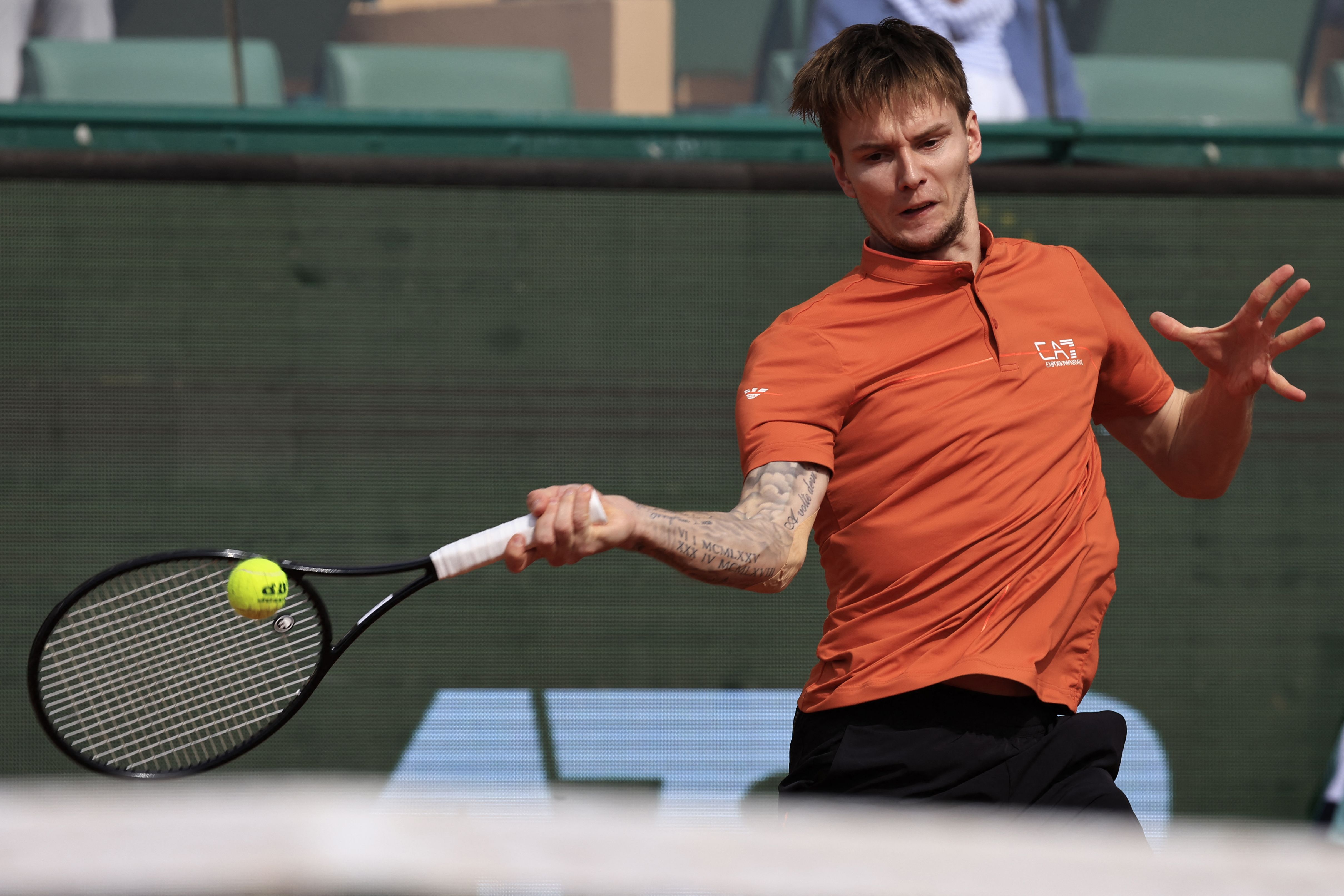 蒙特卡洛大师赛碾压温网，兹维列夫状态火热