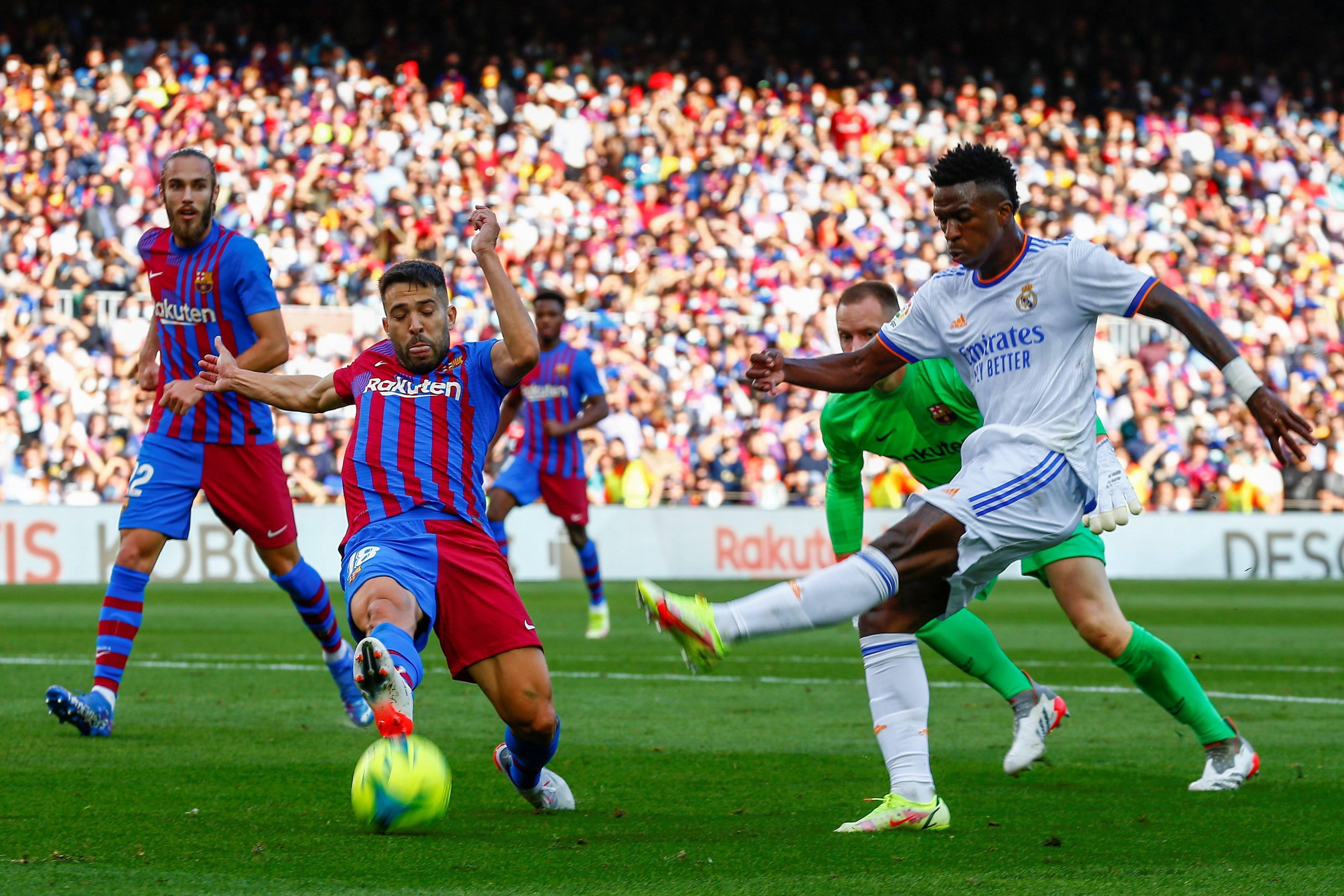 帕尔马挑战乌迪内斯，激烈对决