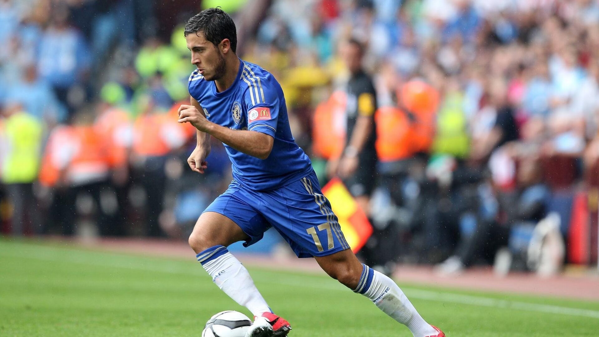 橙衣防线前的樱花利刃,久保建英单点爆破导演里昂逆转荷兰