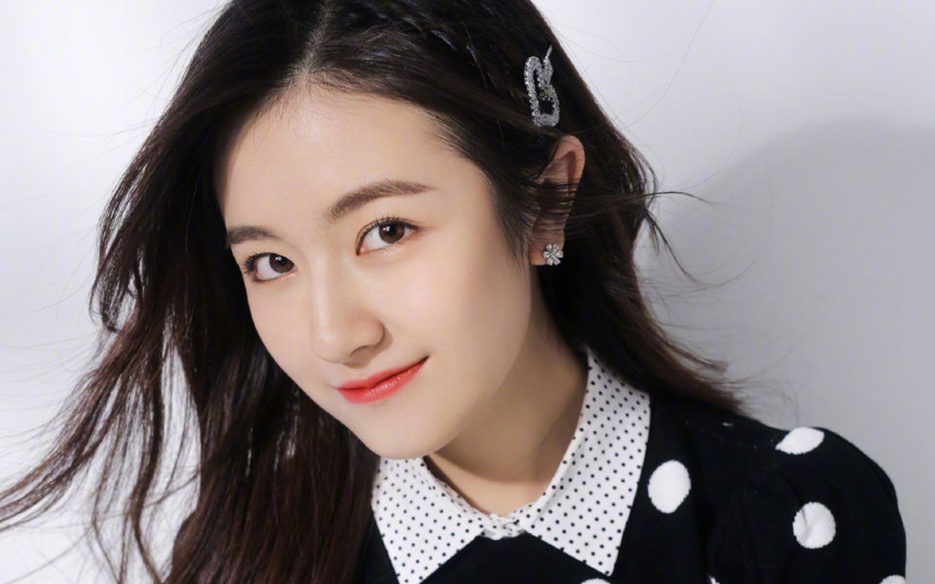 车轮与球场的呼啸交响,F1新赛季启航与森林狼火线突围